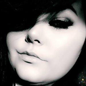 Meet your Posher, Ari